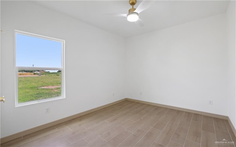 905 E 38th Street E, San Juan, TX 78589, 4 Habitaciones Habitaciones , ,2 BañosBaños,Residential,En Venta,905 E 38th Street E,475911