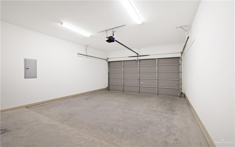905 E 38th Street E, San Juan, TX 78589, 4 Habitaciones Habitaciones , ,2 BañosBaños,Residential,En Venta,905 E 38th Street E,475911