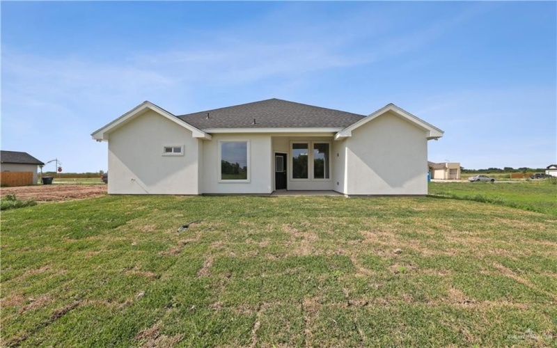 905 E 38th Street E, San Juan, TX 78589, 4 Habitaciones Habitaciones , ,2 BañosBaños,Residential,En Venta,905 E 38th Street E,475911