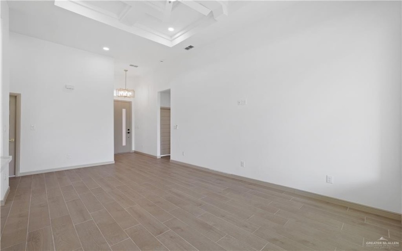 905 E 38th Street E, San Juan, TX 78589, 4 Habitaciones Habitaciones , ,2 BañosBaños,Residential,En Venta,905 E 38th Street E,475911