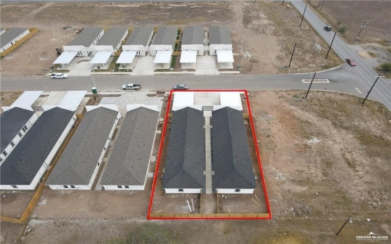 3164 Briggs Street #B1, Weslaco, TX 78596, 2 Bedrooms Bedrooms, ,2 BathroomsBathrooms,Residential,For Sale,3164 Briggs Street,475947