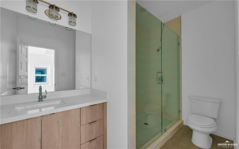 3164 Briggs Street #B1, Weslaco, TX 78596, 2 Bedrooms Bedrooms, ,2 BathroomsBathrooms,Residential,For Sale,3164 Briggs Street,475947