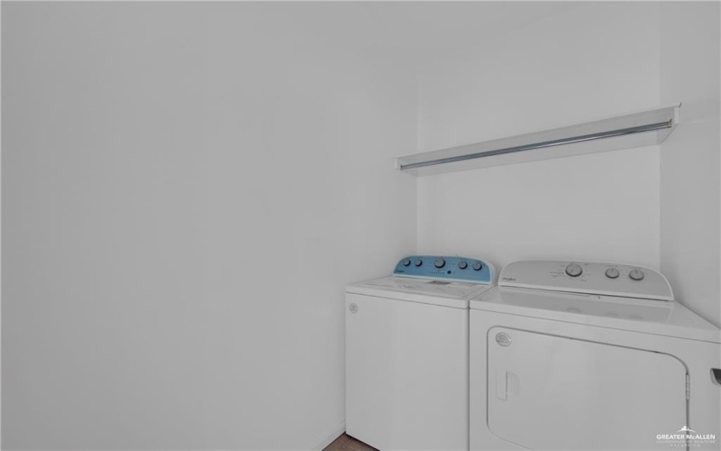 3164 Briggs Street #B1, Weslaco, TX 78596, 2 Bedrooms Bedrooms, ,2 BathroomsBathrooms,Residential,For Sale,3164 Briggs Street,475947