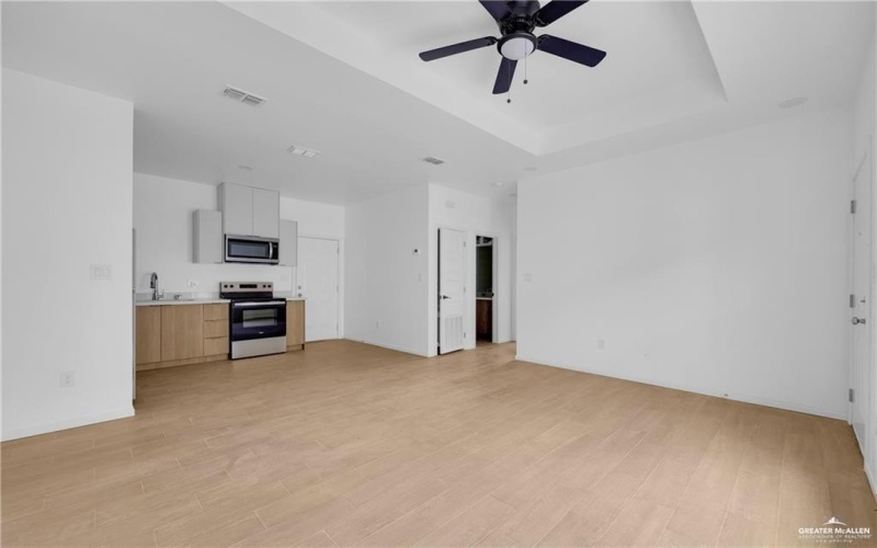 3164 Briggs Street #B1, Weslaco, TX 78596, 2 Bedrooms Bedrooms, ,2 BathroomsBathrooms,Residential,For Sale,3164 Briggs Street,475947
