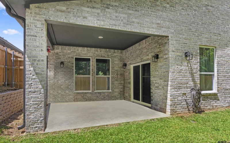 9109 Long Branch, Tyler, TX 75703, 4 Habitaciones Habitaciones , ,2 BañosBaños,Residential,En Venta,9109 Long Branch,25010732