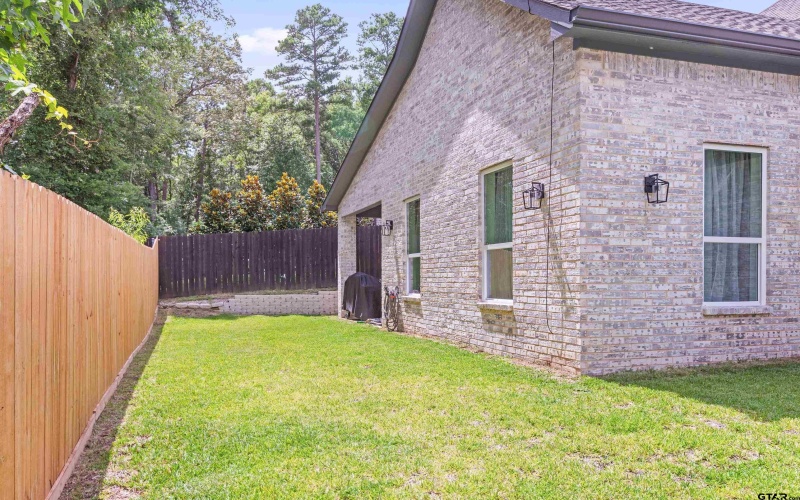 9109 Long Branch, Tyler, TX 75703, 4 Habitaciones Habitaciones , ,2 BañosBaños,Residential,En Venta,9109 Long Branch,25010732