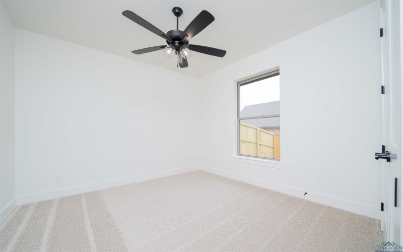 327 Saddle Brook Drive, Hallsville, TX 75650, 4 Habitaciones Habitaciones , ,3 BañosBaños,Residential,En Venta,327 Saddle Brook Drive,0,20254863