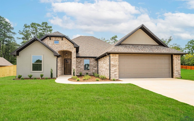 327 Saddle Brook Drive, Hallsville, TX 75650, 4 Habitaciones Habitaciones , ,3 BañosBaños,Residential,En Venta,327 Saddle Brook Drive,0,20254863