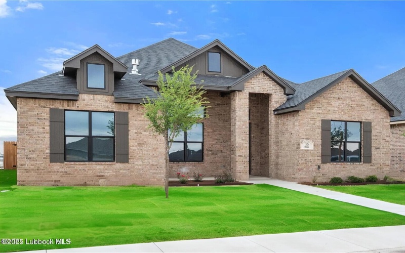 7526 57th Street, Lubbock, TX 79407, 3 Habitaciones Habitaciones , ,3 BañosBaños,Residential,En Venta,7526 57th Street,202557756