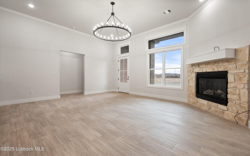 7526 57th Street, Lubbock, TX 79407, 3 Habitaciones Habitaciones , ,3 BañosBaños,Residential,En Venta,7526 57th Street,202557756