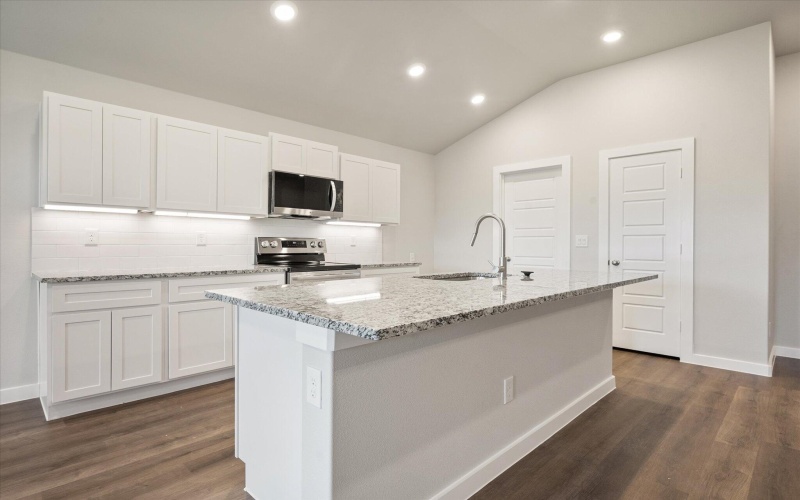 7008 14th Street, Lubbock, TX 79416, 3 Bedrooms Bedrooms, ,2 BathroomsBathrooms,Residential,For Sale,7008 14th Street,202557767
