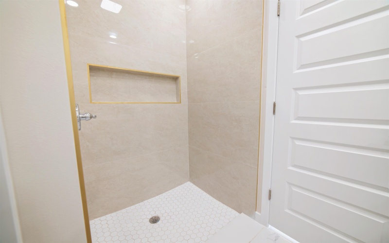 5802 Tavo Dr., Laredo, TX 78046, 3 Habitaciones Habitaciones , ,2 BañosBaños,Residential,En Venta,5802 Tavo Dr.,20253037