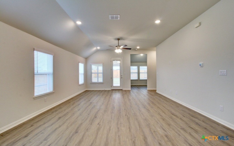1735 Heritage Maples, New Braunfels, TX 78132, 3 Bedrooms Bedrooms, ,2 BathroomsBathrooms,Residential,For Sale,1735 Heritage Maples,556210