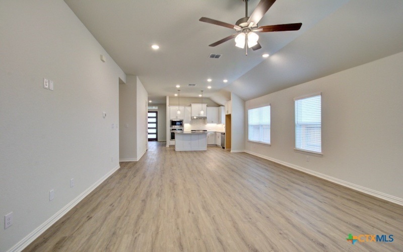 1735 Heritage Maples, New Braunfels, TX 78132, 3 Bedrooms Bedrooms, ,2 BathroomsBathrooms,Residential,For Sale,1735 Heritage Maples,556210