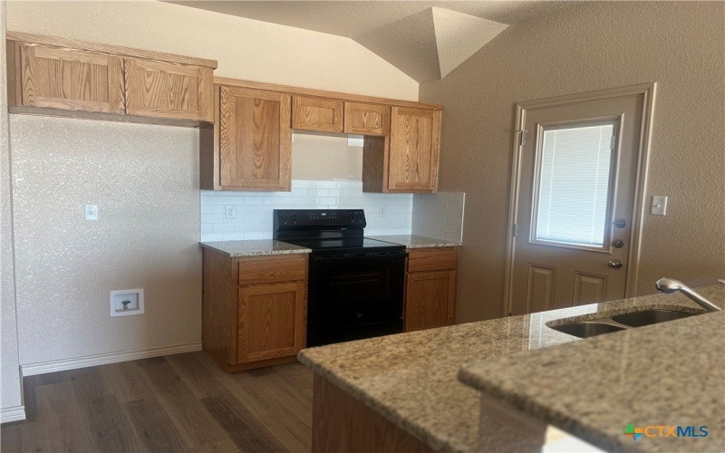 6205 Twistleaf Lane #A & B, Killeen, TX 76543, ,Residential,En Venta,6205 Twistleaf Lane,0,566838