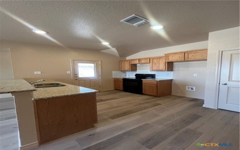 6205 Twistleaf Lane #A & B, Killeen, TX 76543, ,Residential,En Venta,6205 Twistleaf Lane,0,566838