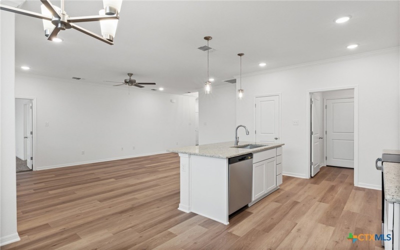 8120 Pineridge Way, Temple, TX 76502, 3 Bedrooms Bedrooms, ,2 BathroomsBathrooms,Residential,For Sale,8120 Pineridge Way,0,585976