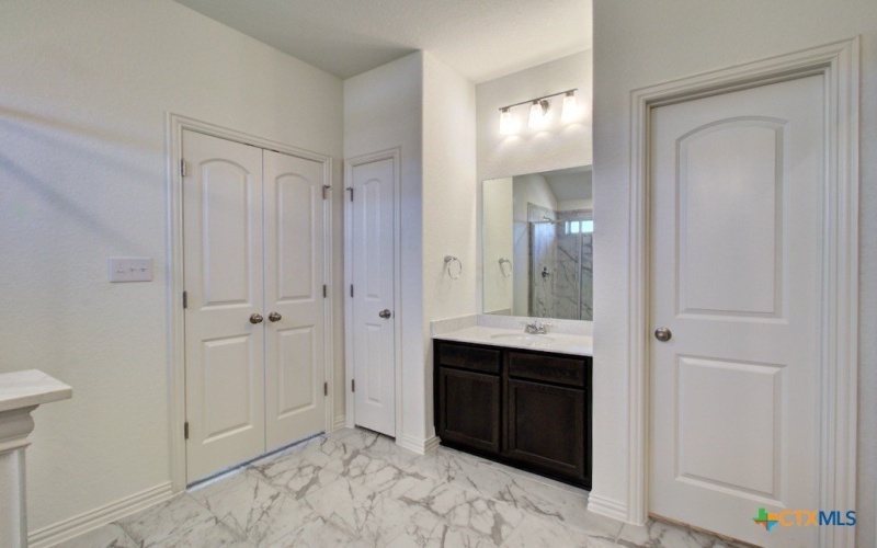 2592 Gideon Lane, New Braunfels, TX 78130, 4 Bedrooms Bedrooms, ,3 BathroomsBathrooms,Residential,For Sale,2592 Gideon Lane,586263