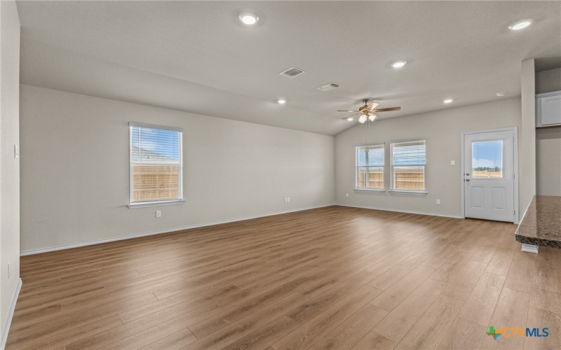 702 Stonevalley Road, Temple, TX 76502, 3 Bedrooms Bedrooms, ,2 BathroomsBathrooms,Residential,For Sale,702 Stonevalley Road,586379