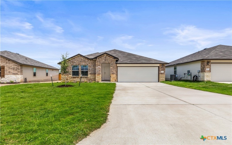 921 Coyote Creek, Temple, TX 76502, 4 Bedrooms Bedrooms, ,2 BathroomsBathrooms,Residential,For Sale,921 Coyote Creek,586388