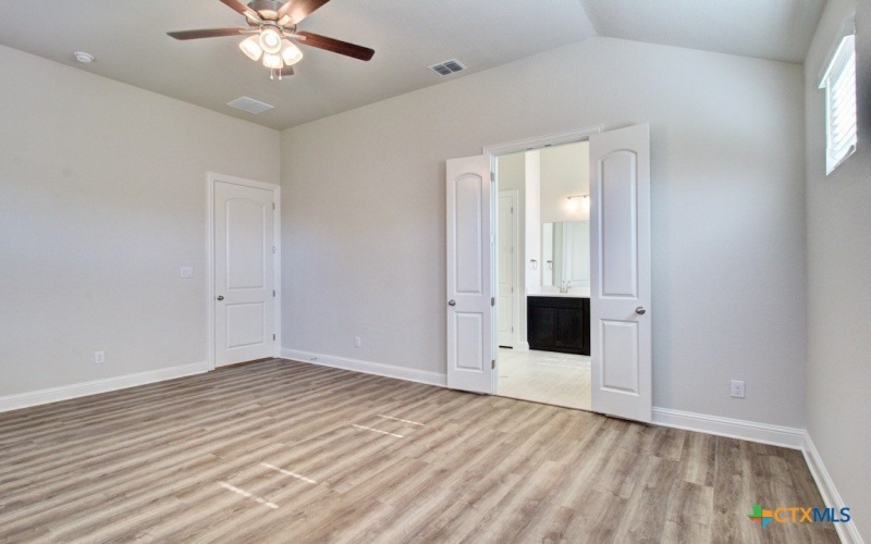 2047 Stephanie Avenue, New Braunfels, TX 78132, 3 Habitaciones Habitaciones , ,2 BañosBaños,Residential,En Venta,2047 Stephanie Avenue,586459
