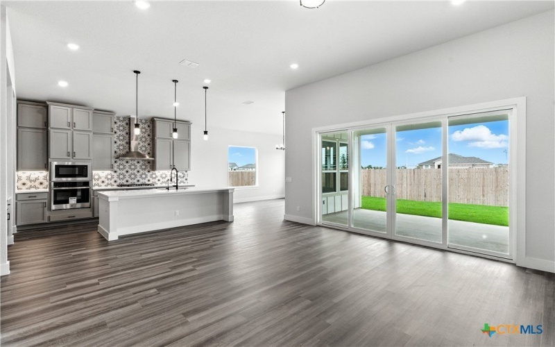 1637 Saddleback Run, New Braunfels, TX 78130, 4 Bedrooms Bedrooms, ,3 BathroomsBathrooms,Residential,For Sale,1637 Saddleback Run,0,586468