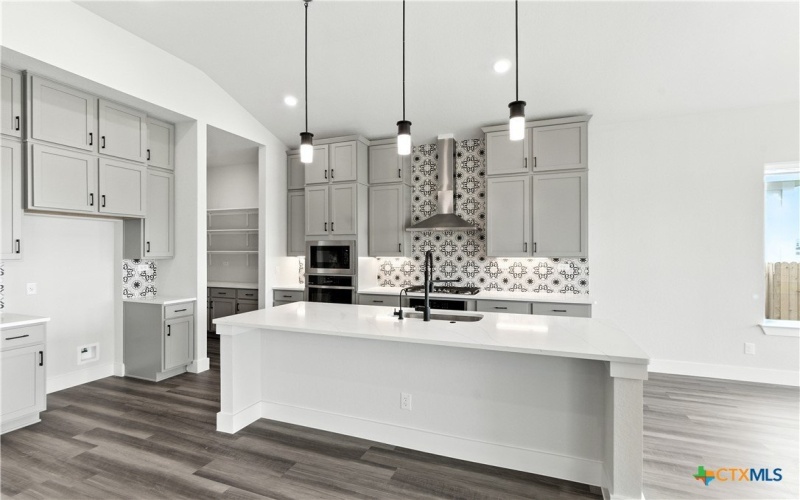 1637 Saddleback Run, New Braunfels, TX 78130, 4 Bedrooms Bedrooms, ,3 BathroomsBathrooms,Residential,For Sale,1637 Saddleback Run,0,586468