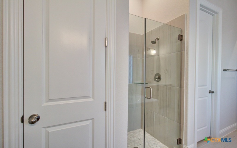 734 Groudsel, New Braunfels, TX 78132, 3 Habitaciones Habitaciones , ,2 BañosBaños,Residential,En Venta,734 Groudsel,586470