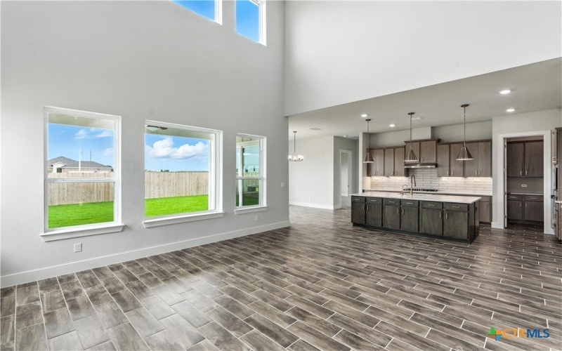 1633 Saddleback Run, New Braunfels, TX 78130, 4 Bedrooms Bedrooms, ,3 BathroomsBathrooms,Residential,For Sale,1633 Saddleback Run,0,586474