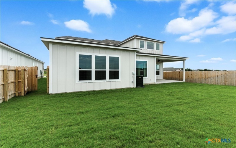 1633 Saddleback Run, New Braunfels, TX 78130, 4 Bedrooms Bedrooms, ,3 BathroomsBathrooms,Residential,For Sale,1633 Saddleback Run,0,586474