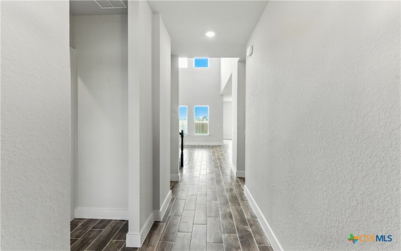 1633 Saddleback Run, New Braunfels, TX 78130, 4 Bedrooms Bedrooms, ,3 BathroomsBathrooms,Residential,For Sale,1633 Saddleback Run,0,586474