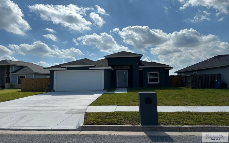 2299 ATHENS ST., BROWNSVILLE, TX 78520, 4 Habitaciones Habitaciones , ,3 BañosBaños,Residential,En Venta,2299 ATHENS ST.,29761752