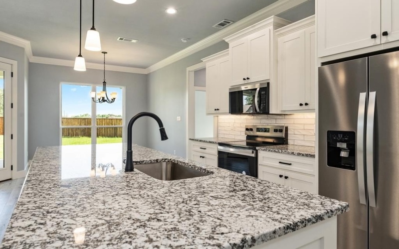 719 Cobblestone Cir, Mabank, TX 75147, 4 Habitaciones Habitaciones , ,3 BañosBaños,Residential,En Venta,719 Cobblestone Cir,108643
