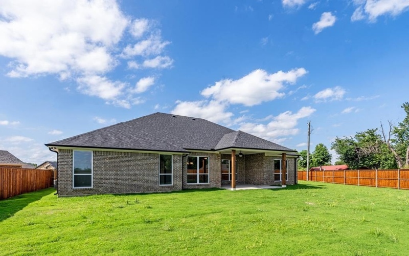719 Cobblestone Cir, Mabank, TX 75147, 4 Habitaciones Habitaciones , ,3 BañosBaños,Residential,En Venta,719 Cobblestone Cir,108643