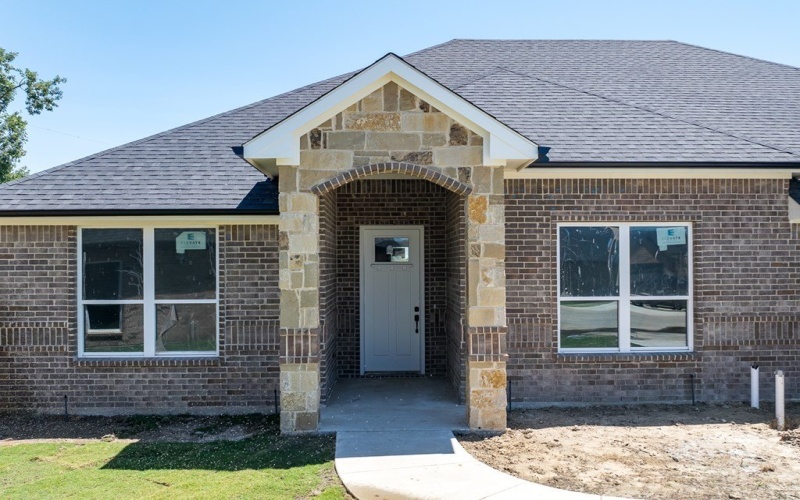 719 Cobblestone Cir, Mabank, TX 75147, 4 Habitaciones Habitaciones , ,3 BañosBaños,Residential,En Venta,719 Cobblestone Cir,108643
