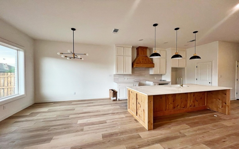 5836 Harvard Street, Lubbock, TX 79416, 3 Bedrooms Bedrooms, ,2 BathroomsBathrooms,Residential,For Sale,5836 Harvard Street,202557799