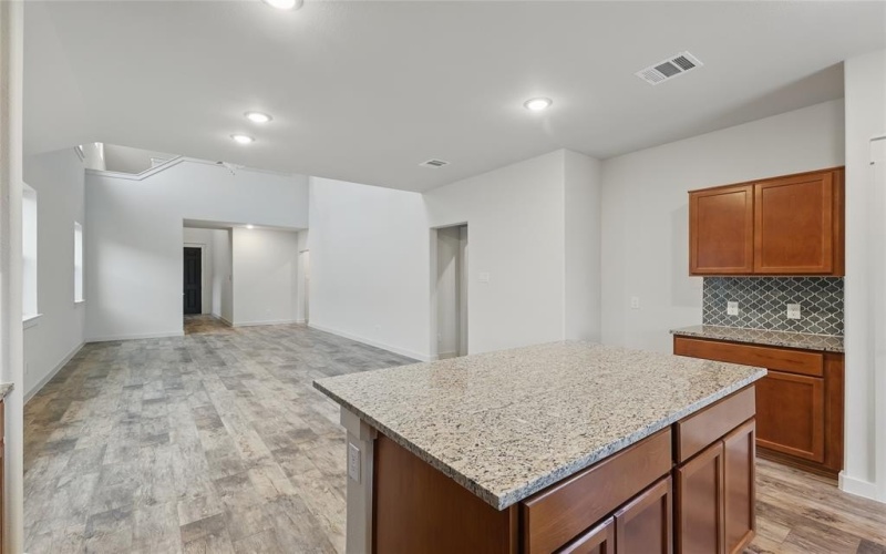 1138 Baker Bridge Drive, Forney, TX 75126, 3 Habitaciones Habitaciones , ,2 BañosBaños,Residential,En Venta,1138 Baker Bridge Drive,20781256