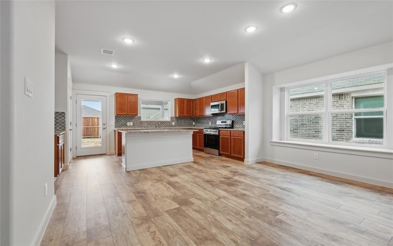 1138 Baker Bridge Drive, Forney, TX 75126, 3 Habitaciones Habitaciones , ,2 BañosBaños,Residential,En Venta,1138 Baker Bridge Drive,20781256