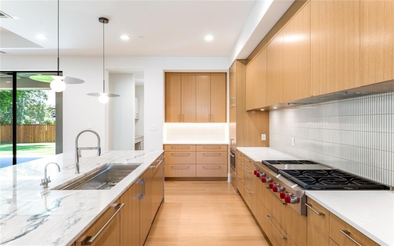7522 Midbury Drive, Dallas, TX 75230, 6 Habitaciones Habitaciones , ,7 BañosBaños,Residential,En Venta,7522 Midbury Drive,20936670