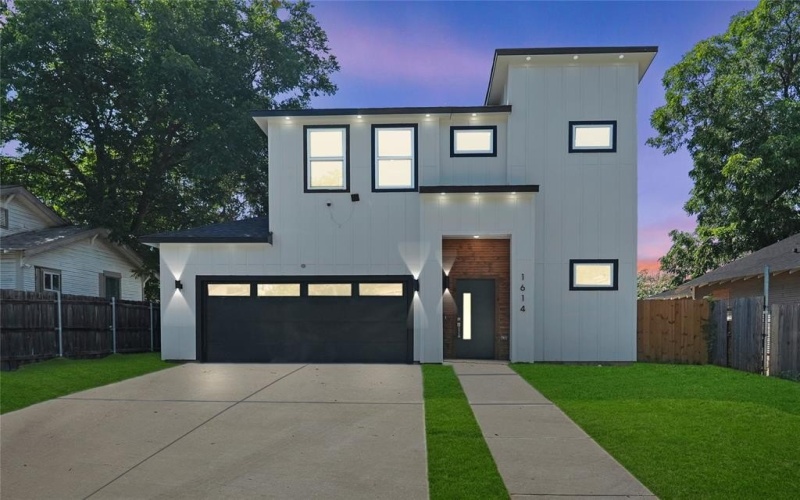 1614 Garden Drive, Dallas, TX 75215, 3 Bedrooms Bedrooms, ,2 BathroomsBathrooms,Residential,For Sale,1614 Garden Drive,20999020