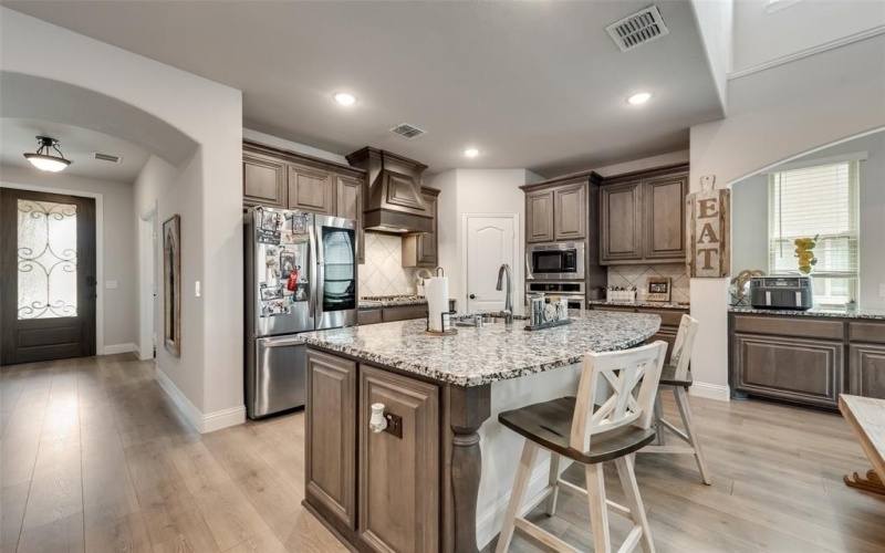 1220 Thrasher Drive, Little Elm, TX 75068, 4 Habitaciones Habitaciones , ,3 BañosBaños,Residential,En Venta,1220 Thrasher Drive,20999370