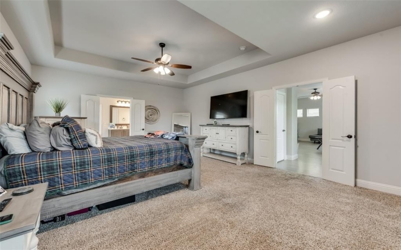 1220 Thrasher Drive, Little Elm, TX 75068, 4 Habitaciones Habitaciones , ,3 BañosBaños,Residential,En Venta,1220 Thrasher Drive,20999370