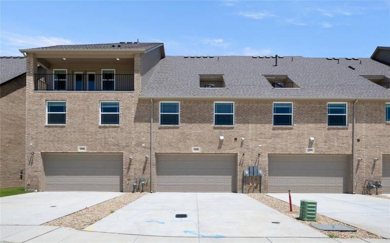 1848 Wittington Place, Farmers Branch, TX 75234, 3 Habitaciones Habitaciones , ,2 BañosBaños,Residential,En Venta,1848 Wittington Place,0,20999456