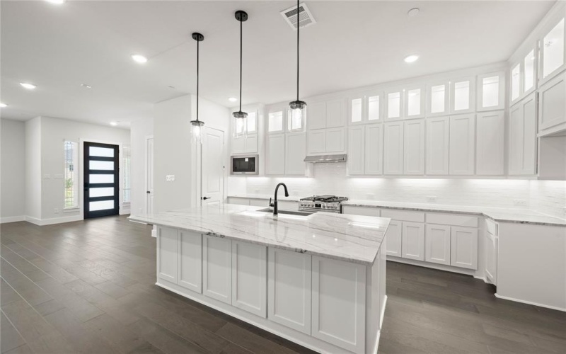1848 Wittington Place, Farmers Branch, TX 75234, 3 Habitaciones Habitaciones , ,2 BañosBaños,Residential,En Venta,1848 Wittington Place,0,20999456
