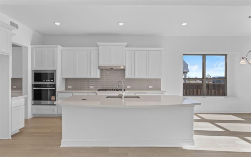 2106 Big Cypress Road, Mansfield, TX 76063, 5 Habitaciones Habitaciones , ,5 BañosBaños,Residential,En Venta,2106 Big Cypress Road,0,20999541