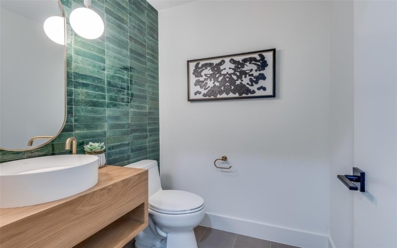 2908 Hawthorne Avenue #103, Dallas, TX 75219, 2 Habitaciones Habitaciones , ,2 BañosBaños,Residential,En Venta,2908 Hawthorne Avenue,20999591