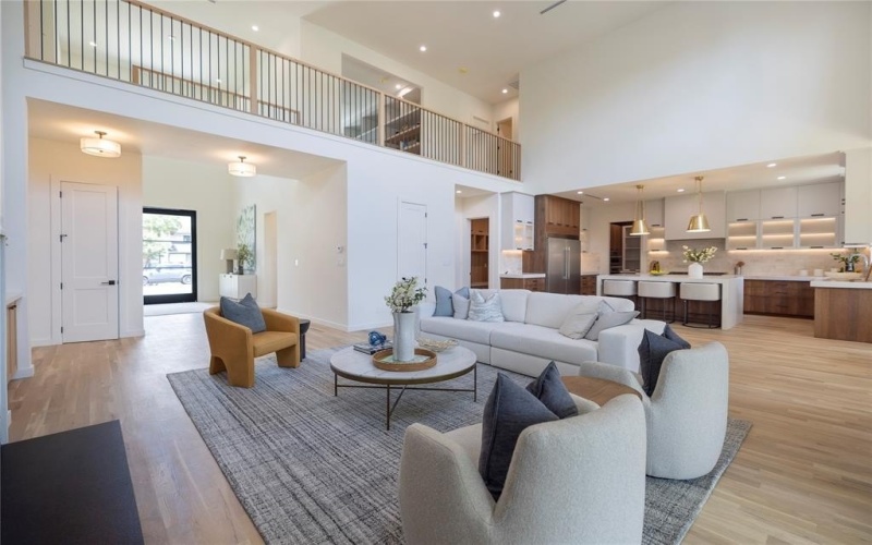 3228 Townsend Drive, Dallas, TX 75229, 5 Bedrooms Bedrooms, ,6 BathroomsBathrooms,Residential,For Sale,3228 Townsend Drive,20999615