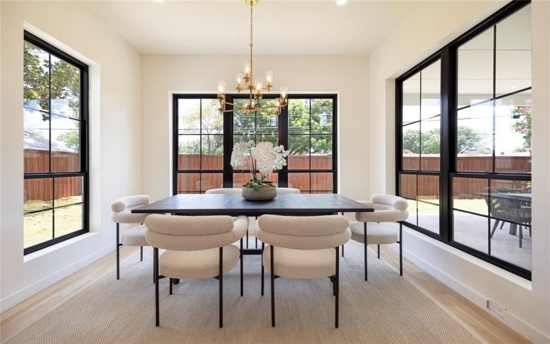 3228 Townsend Drive, Dallas, TX 75229, 5 Bedrooms Bedrooms, ,6 BathroomsBathrooms,Residential,For Sale,3228 Townsend Drive,20999615