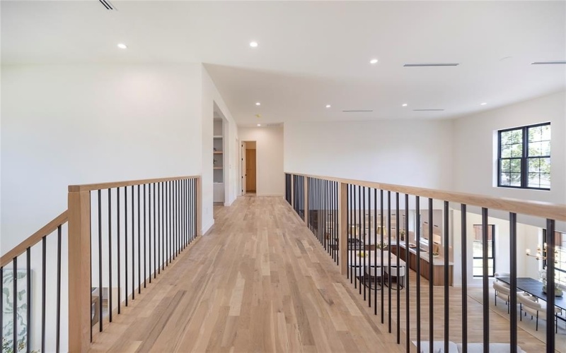 3228 Townsend Drive, Dallas, TX 75229, 5 Bedrooms Bedrooms, ,6 BathroomsBathrooms,Residential,For Sale,3228 Townsend Drive,20999615