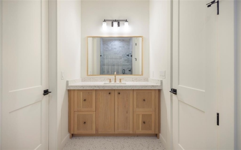 3228 Townsend Drive, Dallas, TX 75229, 5 Bedrooms Bedrooms, ,6 BathroomsBathrooms,Residential,For Sale,3228 Townsend Drive,20999615